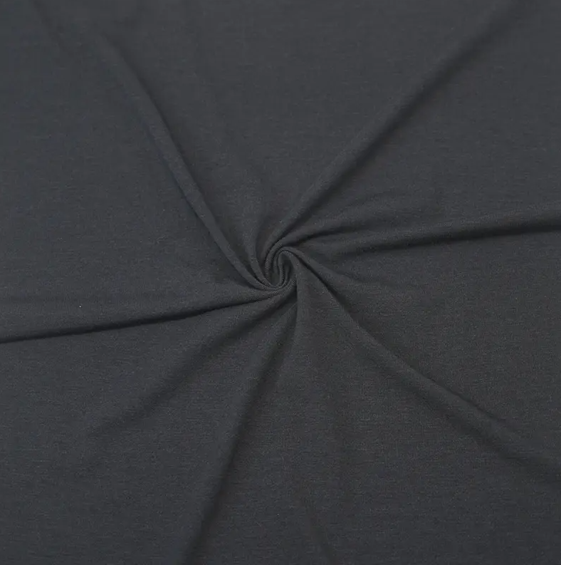 플리스와 보온 원단 중 어느 것이 더 좋나요?